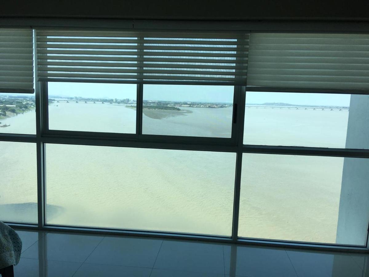 River View Suites กวายากิล ภายนอก รูปภาพ