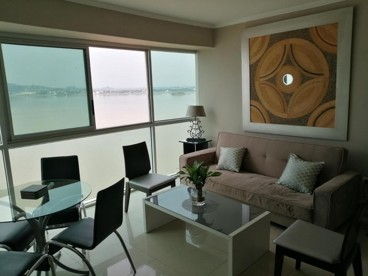 River View Suites กวายากิล ภายนอก รูปภาพ